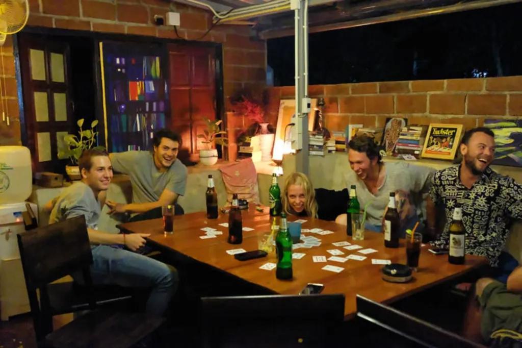 Happy House Backpackers Hostel Pai Bagian luar foto