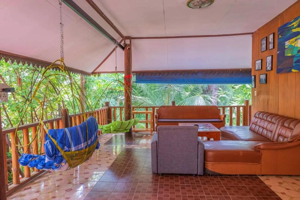 Happy House Backpackers Hostel Pai Bagian luar foto