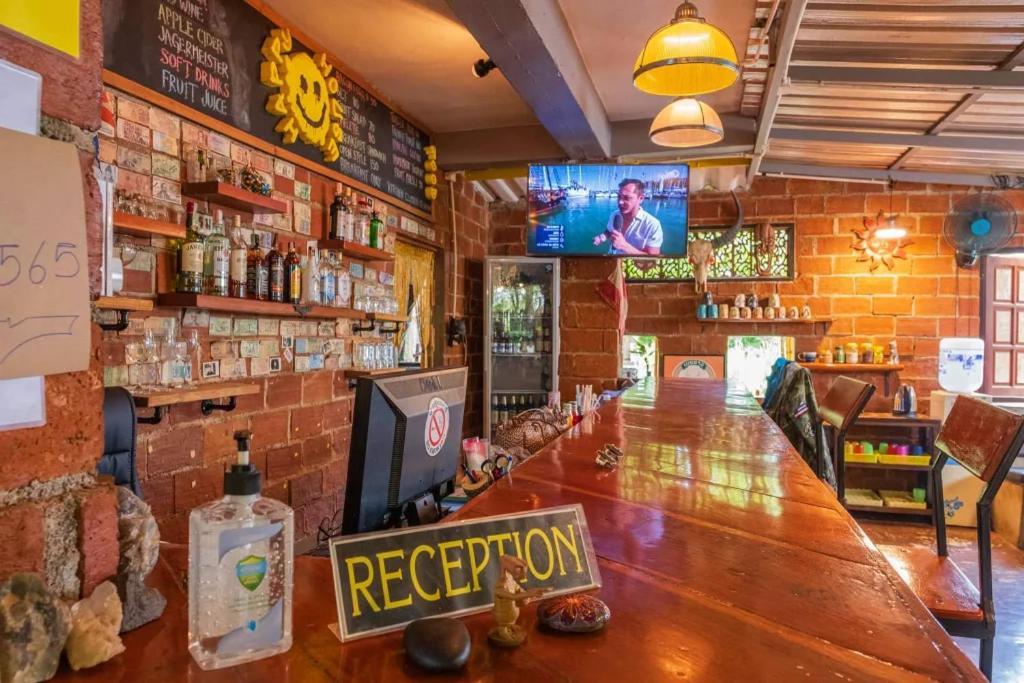 Happy House Backpackers Hostel Pai Bagian luar foto